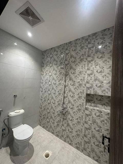 Immediate Emptying Apartment For Sale In Al Mraikh, North Jeddah Immediate Emptying Apartment For Sale In Al Mraikh, North Jeddah