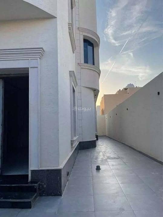 7 Bedroom Villa For Rent on Al Karamani Street, Al Riyadh