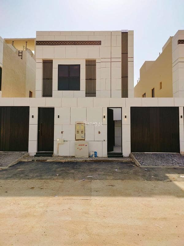 6 غرف نوم دور للبيع في شارع 20، الرمال، الرياض