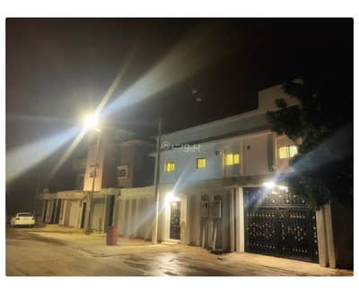8 Bedroom Villa for Sale in Buraydah, Al Qassim Region - Villa for sale in the eastern suburb neighborhood in Buraydah, Qassim