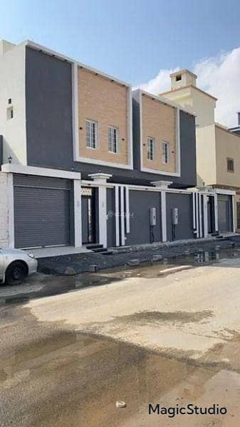 Villa for sale on Abu Said Al-Istakhri Street in Al-Fadilah neighborhood, Jeddah