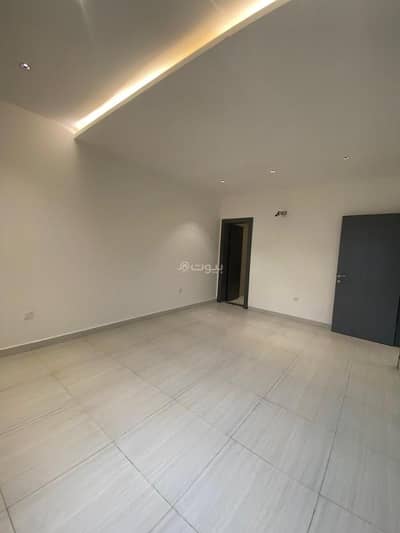 6 Bedroom Flat for Sale in Jeddah, Western Region - Apartment with 6 rooms for sale in Al Wahah district, close to the park