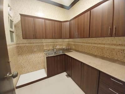 4 Bedroom Flat for Rent in Riyadh, Riyadh Region - Apartment for rent in Al Raed district, west of Riyadh | Code 1105