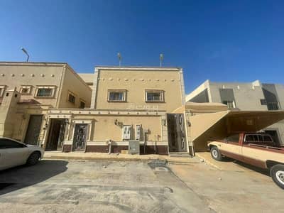 Floor for Rent in Riyadh, Riyadh Region - Villa for rent in Al-Malqa, north of Riyadh