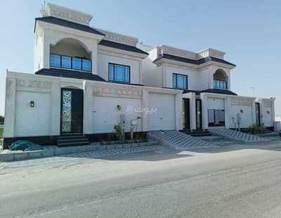 4 Bedroom Villa for Sale in Al Khobar, Eastern Region - Separate villa + annex in Al Sawari, Al Khobar
