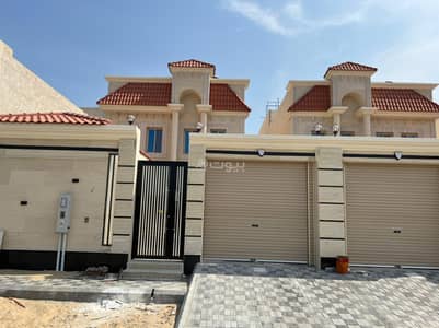 4 Bedroom Villa for Sale in Al Khobar, Eastern Region - Separate villa + annex for sale in Al Lulu, Al Khobar