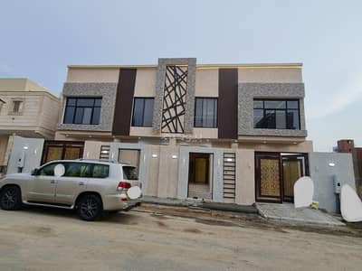 5 Bedroom Villa for Sale in Makkah, Western Region - Connected Villa For Sale In Waly Al Ahd, Makkah