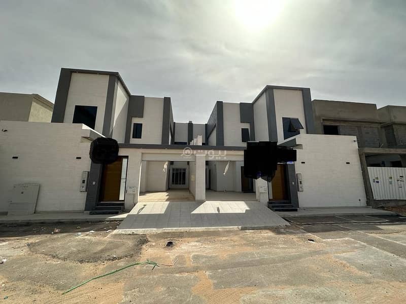 Villa in Eanizah，Al Khalidiyah 5 bedrooms 810000 SAR - 87521647