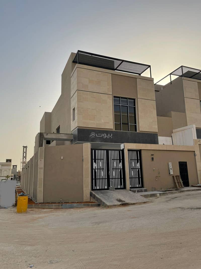 Semi-attached villa for sale, 3 floors, internal staircase, Al Narjis district, Riyadh