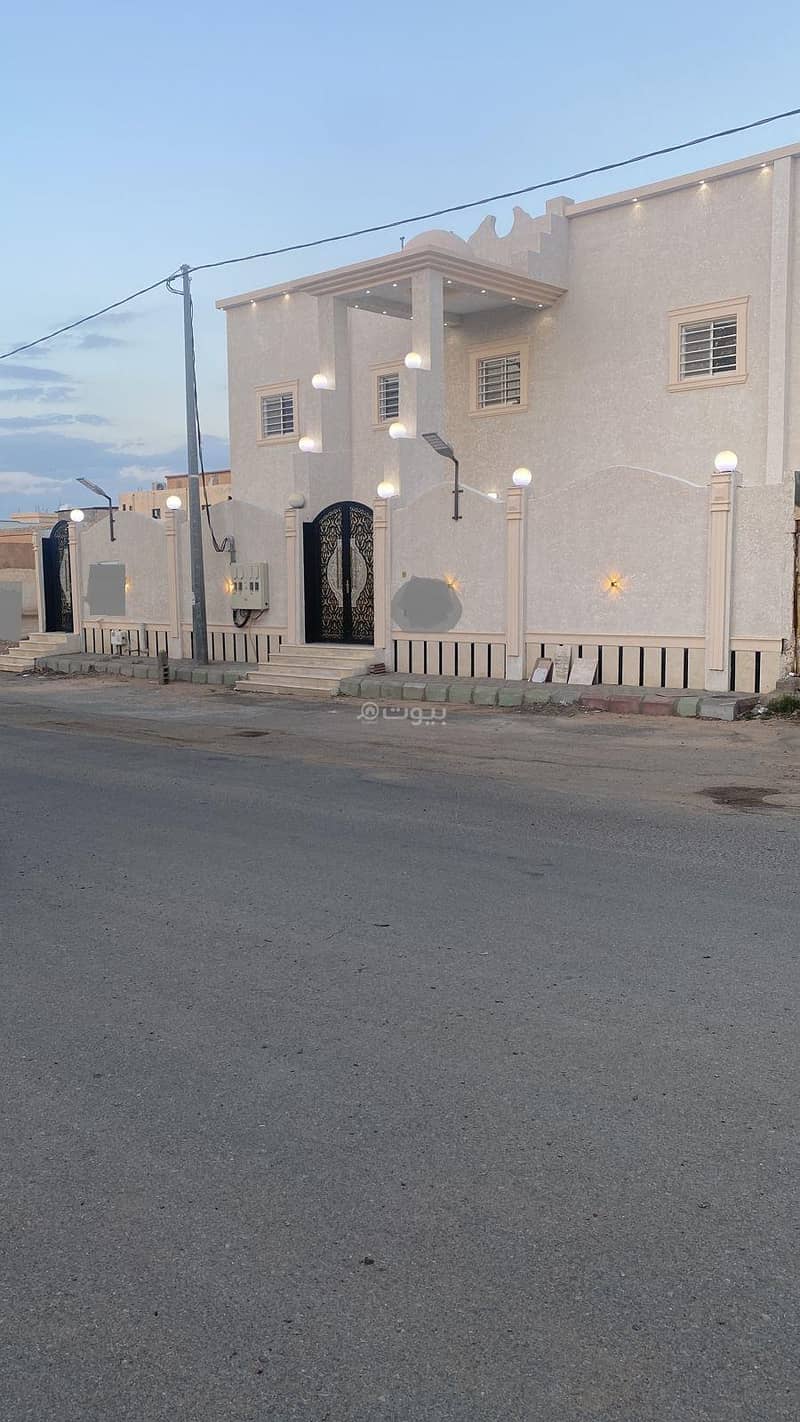 Villa in Afif，Manfuha 4 bedrooms 900000 SAR - 87524446