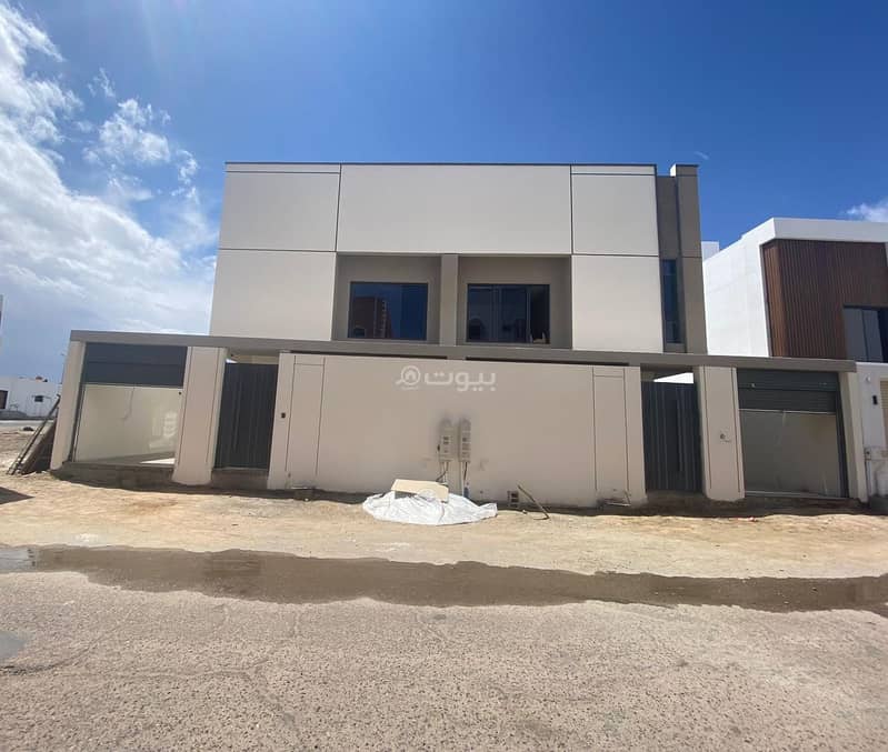 Connected Villa + Annex For Sale In Mokatat Al Halga, Taif