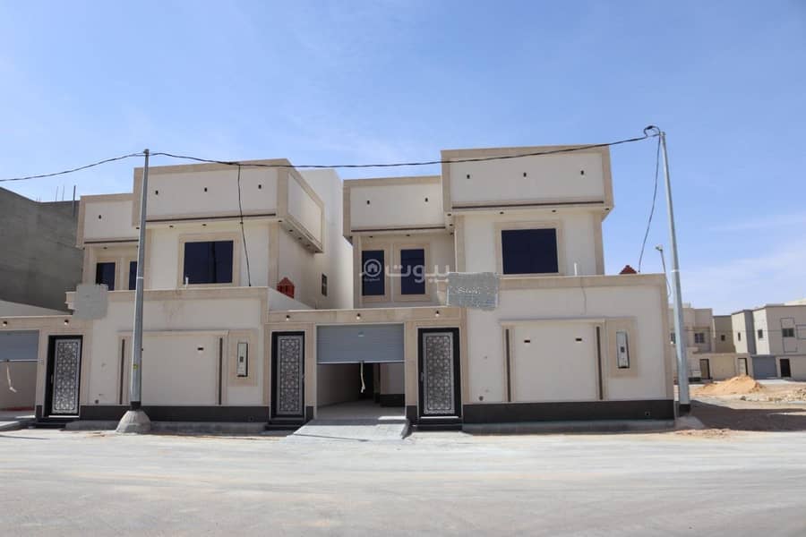 Separate villa, 3 floors, internal staircase - Buraydah, Al-Naqeeb neighborhood