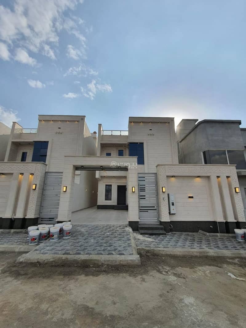 Separate villa + annex for sale in Al Mahalah, Abha