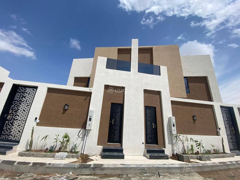 Attached Villa + Annex For Sale In Rehab, Taif