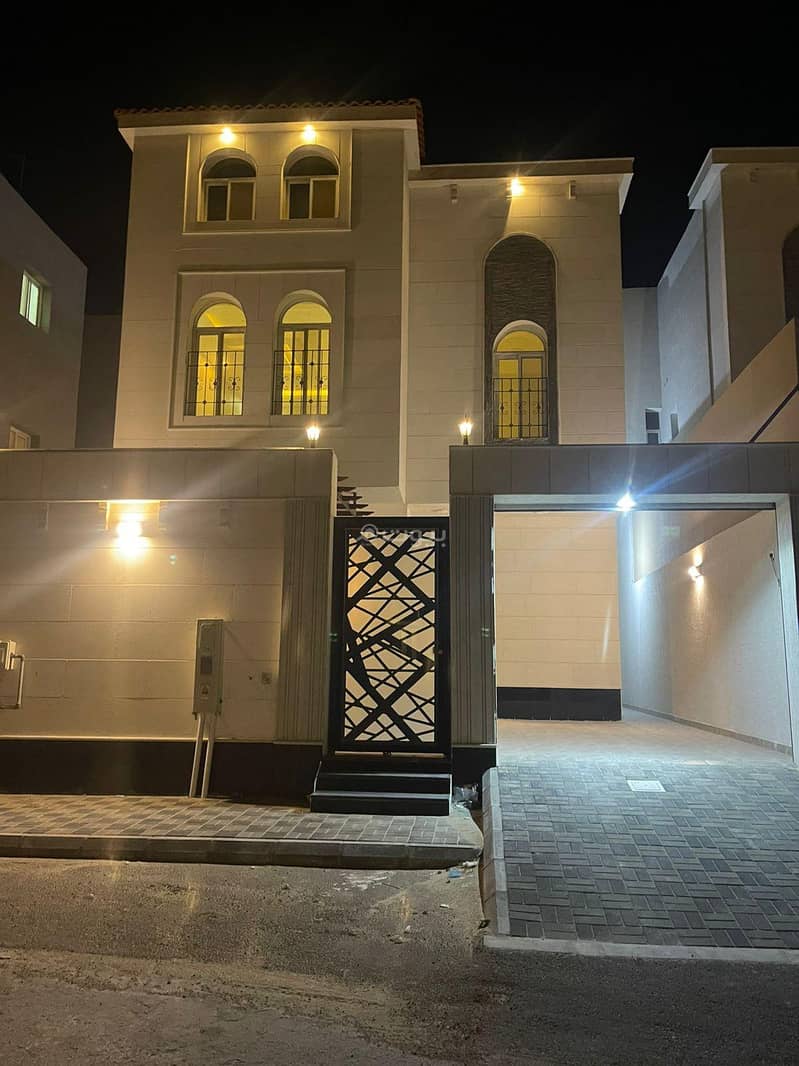 Separate villa + annex in Al Amwaj, Al Khobar