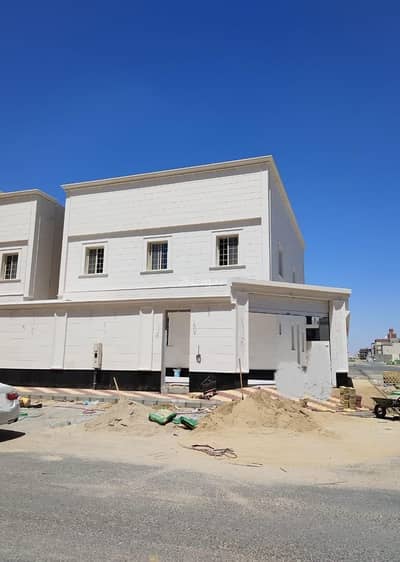 4 Bedroom Villa for Sale in Makkah, Western Region - Detached Villa + Annex For Sale In Waly Al Ahd, Makkah