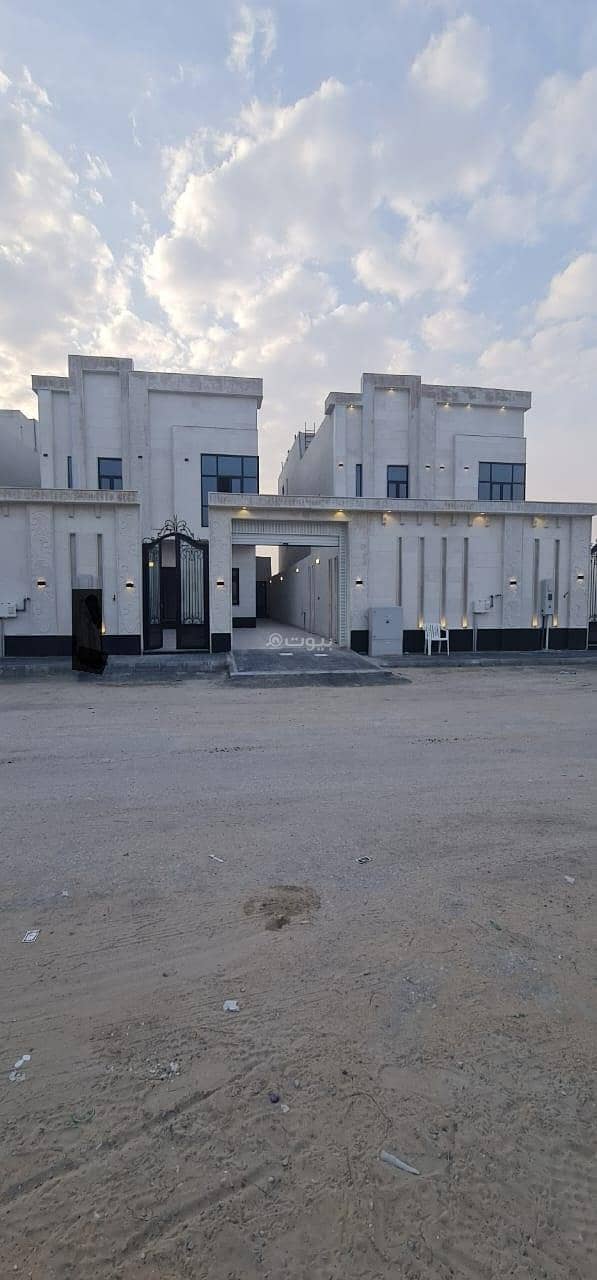 Separate two-story villa + annex for sale in Al-Amwaj, Al-Khobar
