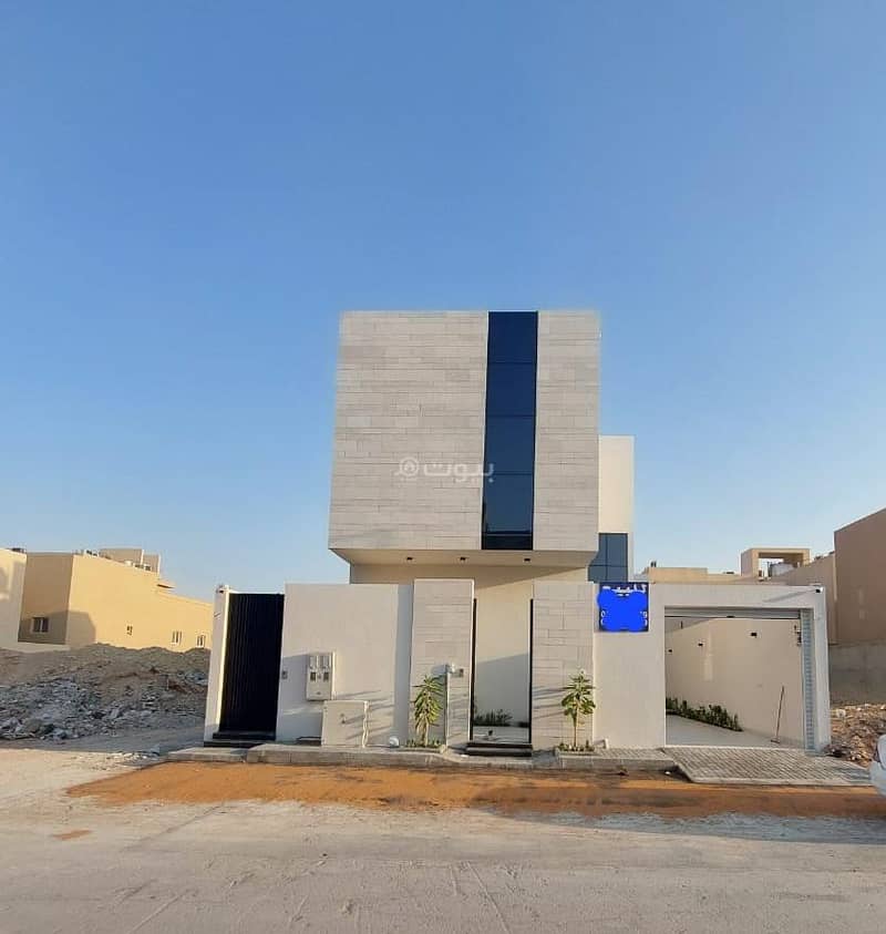 Separate villa + apartment and annex for sale in Al-Yasmin, north of Riyadh
