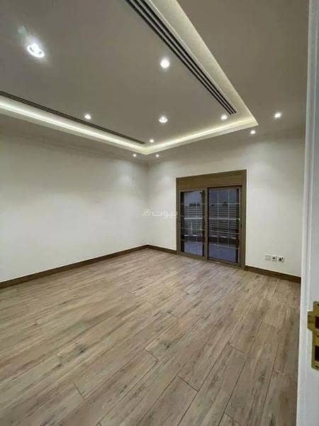 6 Bedroom Villa For Sale in Al Yasmin, Riyadh