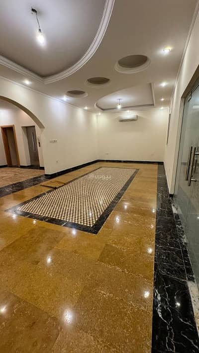 5 Bedroom Villa for Sale in Jeddah, Western Region - 6 Bedroom Villa For Sale in Al-Mohammadiyah, Jeddah