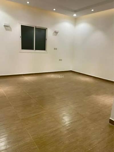 Floor for Rent in Riyadh, Riyadh Region - Apartment for rent in Al-Narjis Street, north of Riyadh