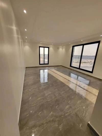 6 Bedroom Flat for Sale in Aldammam, Eastern - 6-Room Apartment For Sale in Al-Dammam