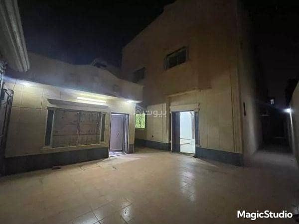 5 Bedroom Villa for Sale in Al Yarmouk, Riyadh