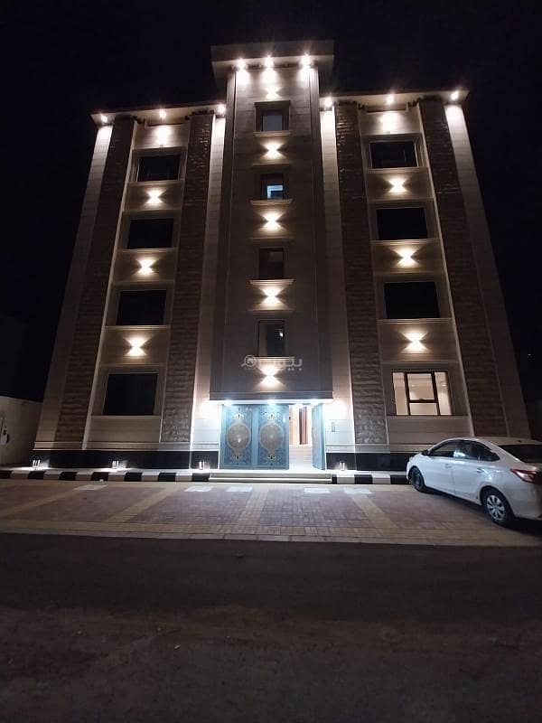 7 Room Apartment For Sale in Al Mohammadiya 1, Jazan