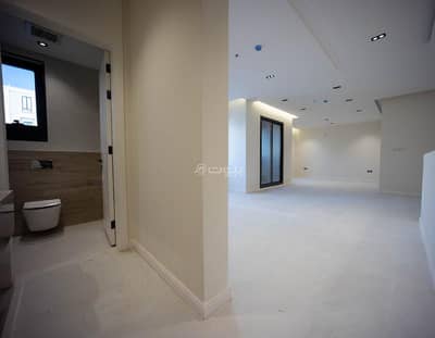 3 Bedroom Flat for Sale in Riyadh, Riyadh Region - 3-bedroom apartment for sale in Al-Malqa, Riyadh