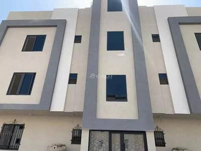 3 Bedroom Flat for Sale in Aldammam, Eastern - 3 Rooms Apartment For Sale 15th Street, Al-Dammam