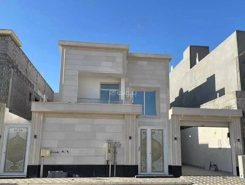 9-Room Villa For Sale in Al Khobar, Eastern Region