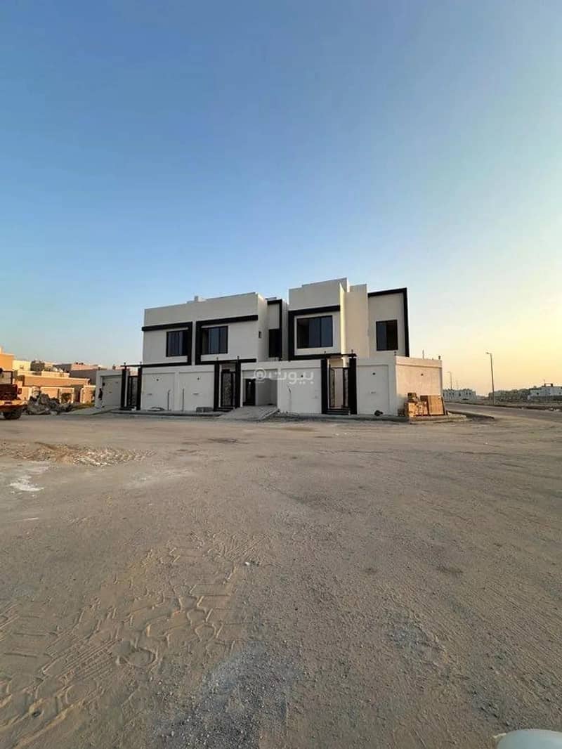 6 Rooms Villa For Sale on 16 Street, Al Khobar
