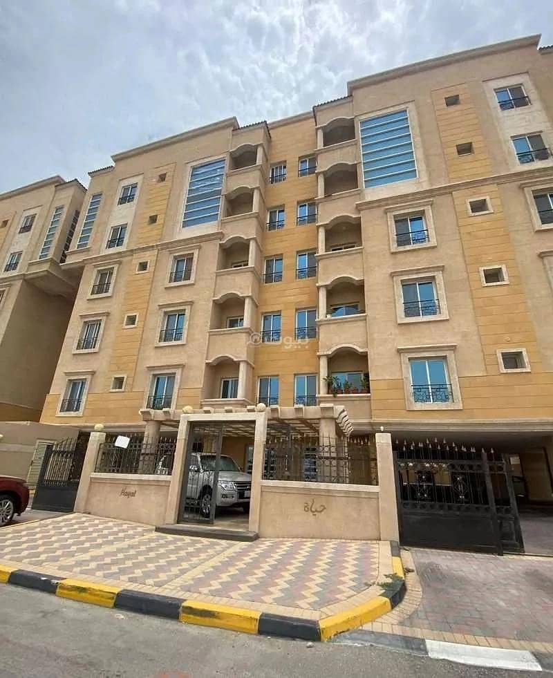 5 Rooms Apartment For Rent in Al Khobar, Eastern Region