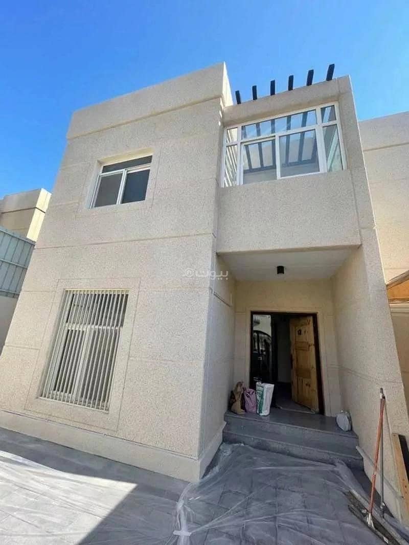 5 Rooms Villa For Sale in Musa Bin Nasir Street, Al Khobar
