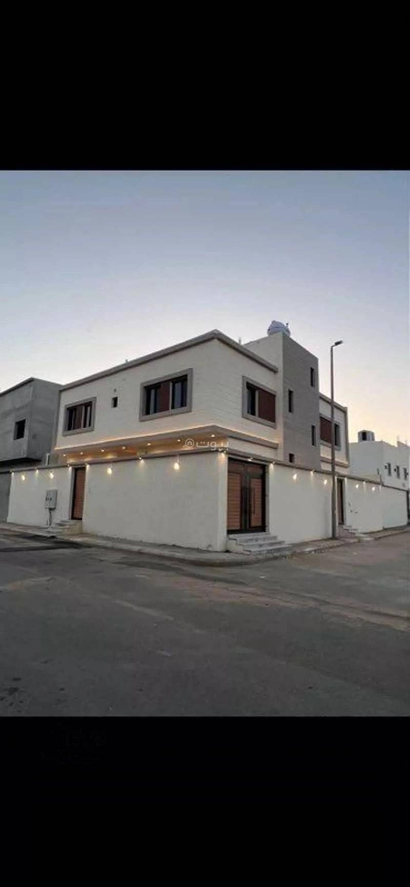 8 Rooms Villa For Sale on Ibn Sina Street, Al Taif