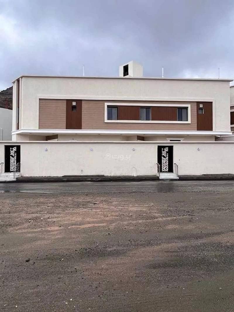6 Rooms Villa For Sale in Umm Al Rasif, Al Taif
