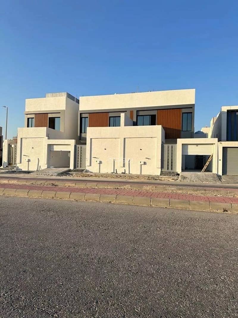 6-Room Villa For Sale 30th Street, Al Khobar
