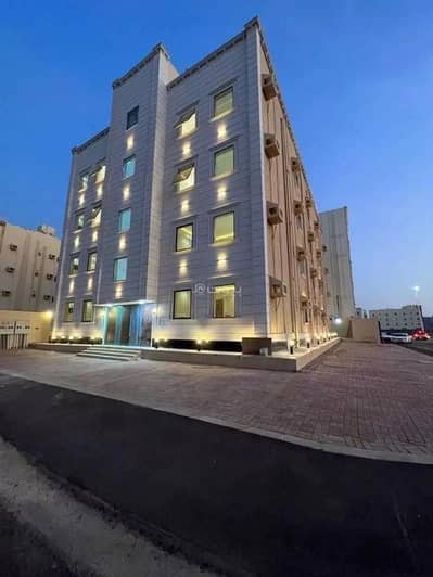 6 Bedroom Flat for Sale in Jazan, Jazan - 6-Room Apartment For Sale in Al Shaatee, Jazan