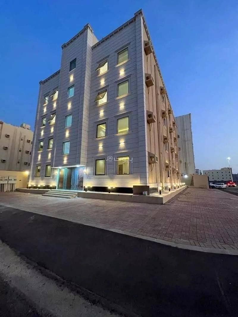6-Room Apartment For Sale in Al Shaatee, Jazan