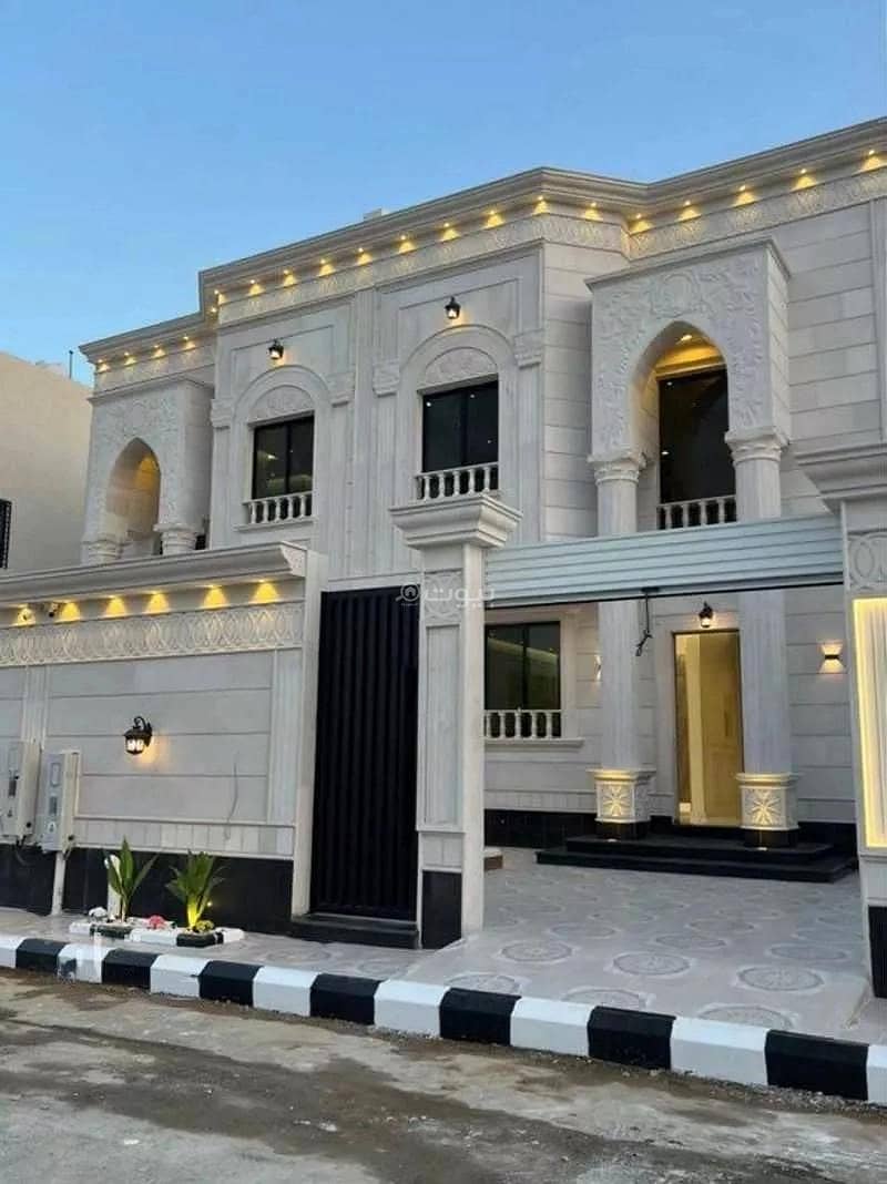 7-Room Villa For Sale, Ibn Al-Mundai Street, Al Taif