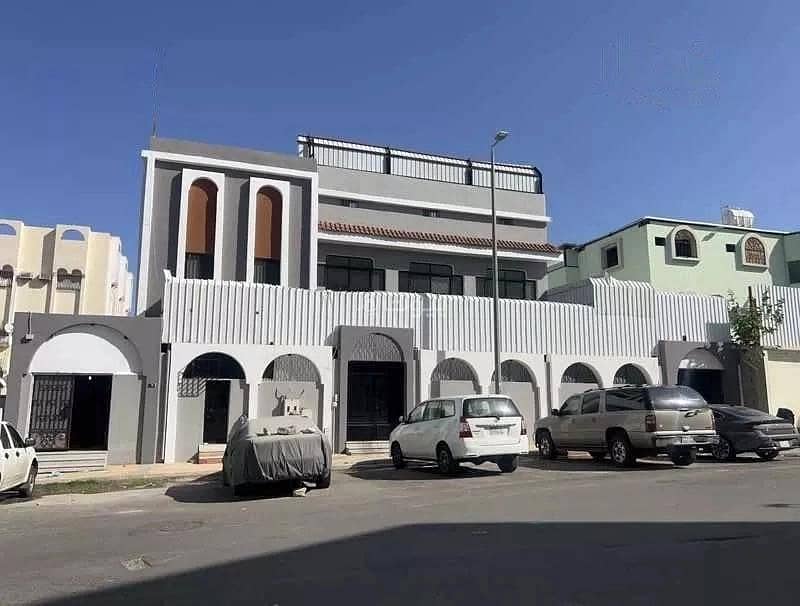12 Rooms Villa For Sale in Al Taif, Makkah Region