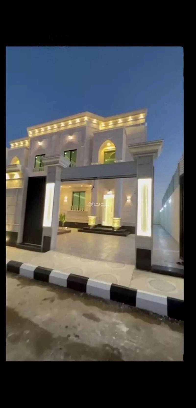 11-Room Villa For Sale, Al Rahab Street, Al Taif