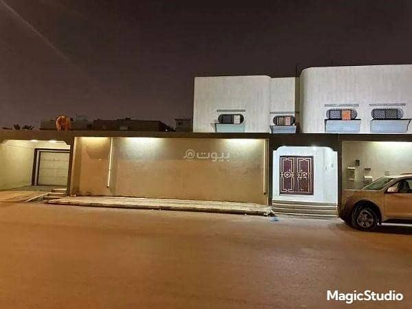 8 Room Villa For Sale on Mohammed Al Aqeel Street, Riyadh