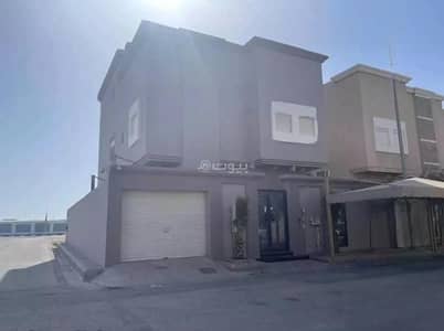 4 Bedroom Villa for Sale in Khobar, Eastern - 4-Room Villa For Sale on Hafsa bin Amr Street, Al Khobar