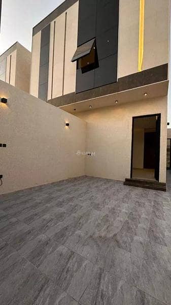 6-Room Floor For Sale in Tuwaiq, Riyadh