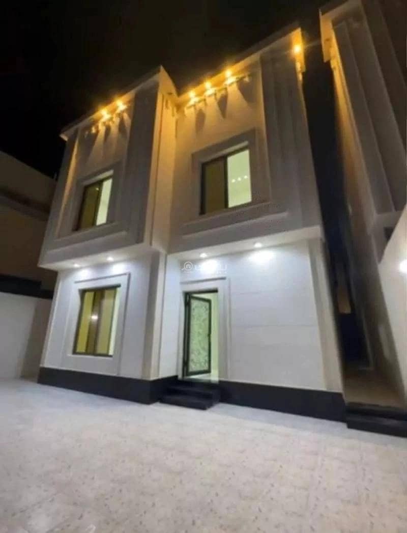 9 Rooms Villa For Sale, Al Amwaj, Al Khobar