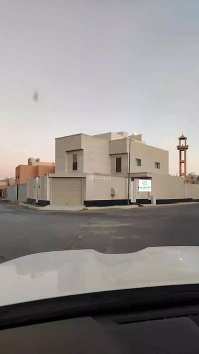 5 Bedroom Villa for Sale in Bariduh, Al Qassim - 5-Room Villa for Sale in Al Waseet, Buraydah