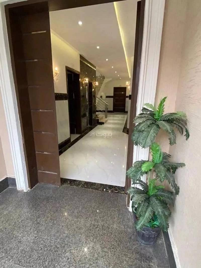 5 Rooms Apartment For Sale 30 Street, Riyadh