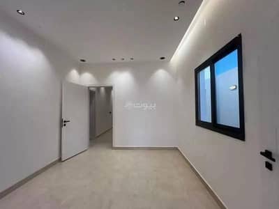 5 Bedroom Floor for Sale in Riyadh, Riyadh Region - 5 Rooms Floor For Sale Ibrahim bin Jamaa Street, Al-Shifa, Riyadh