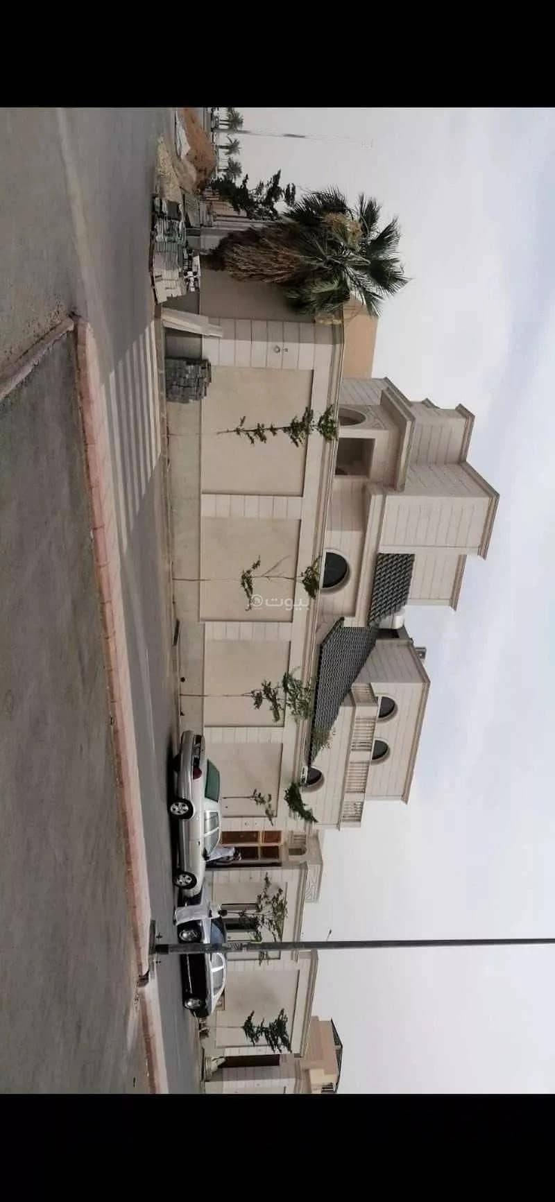 10 Rooms Villa For Sale in Al-Izdihar, Riyadh